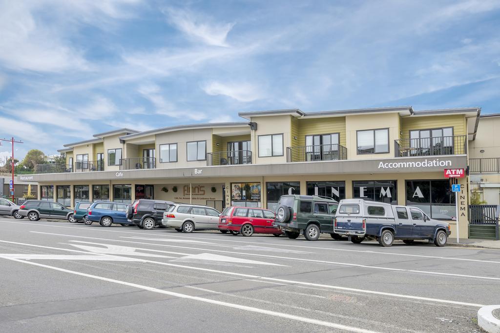 派卡卡里基芬兰人酒店 Paekakariki 外观 照片